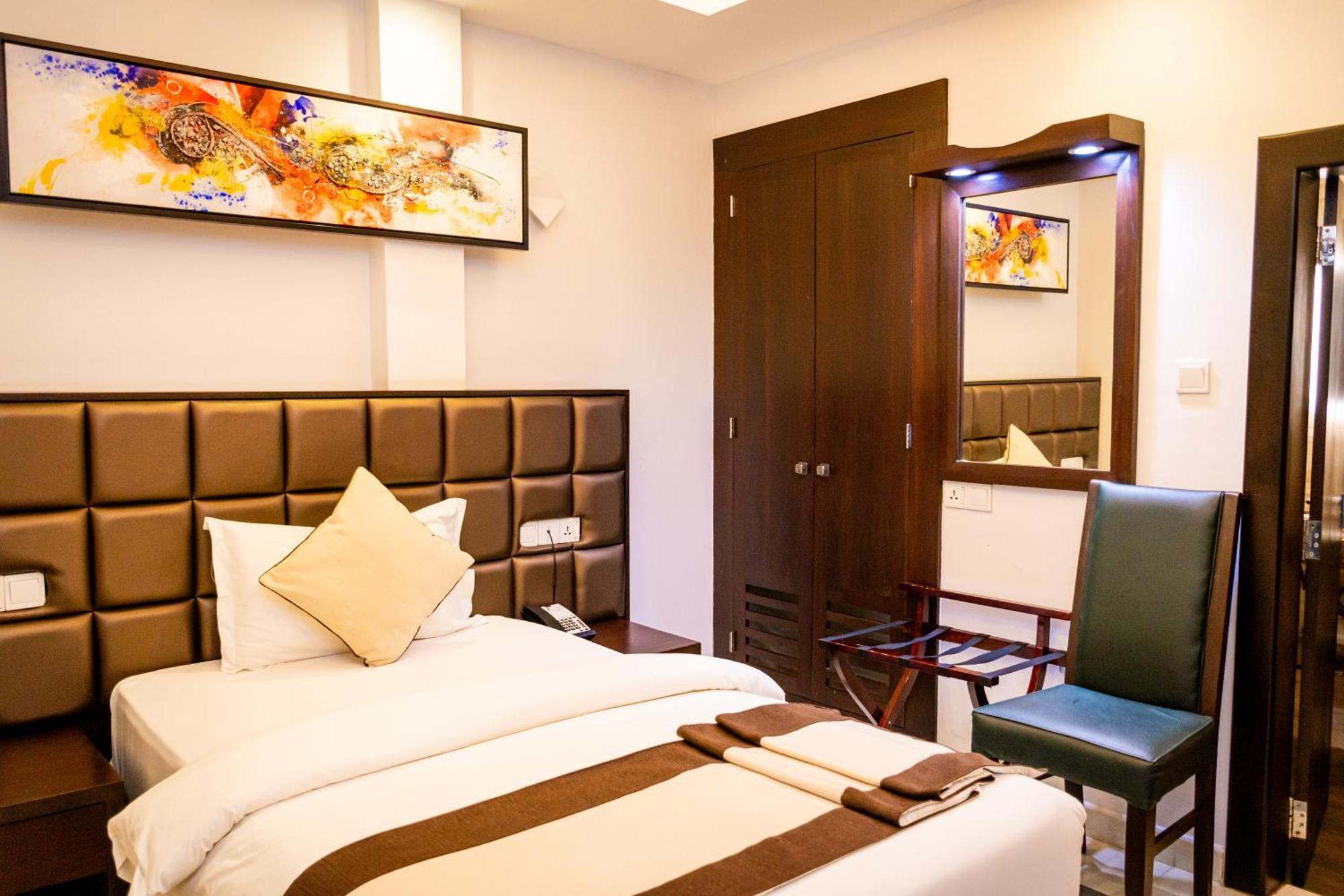 Viveka Hotel Colombo Kalubowila West Eksteriør billede